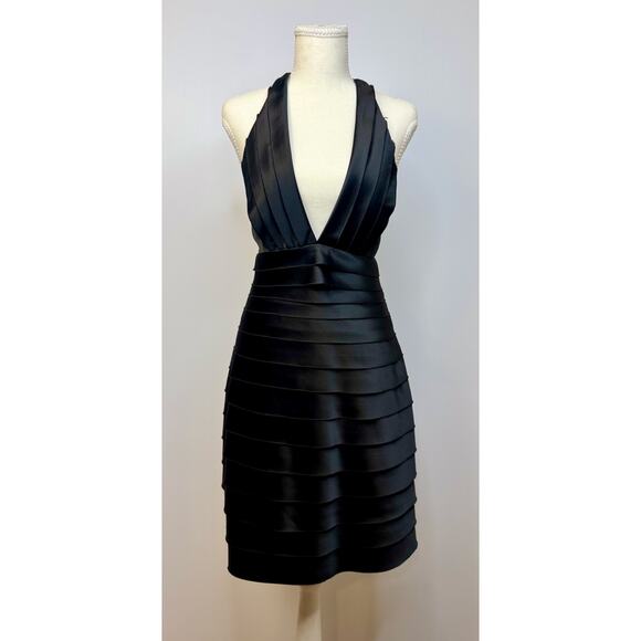 BCBGMAXAZRIA T Bandage Halter Bandage Dress VTG Women’s 10 Tiered Y2K 2000s Club - Picture 3 of 16